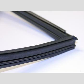 GASKET, GDM-10-52 BLK 22 29/32" X 40 1/8"CL