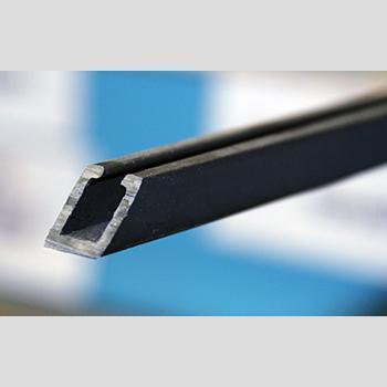 LOUVER TRIM TOP #1679 76 3/4 GDM-72